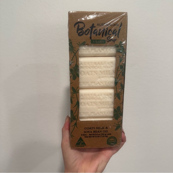 Australian Botanical Goats Milk & Soya Bean Oil Soap 8 Bars - Picture 1 of 6